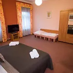 Bell Hotel