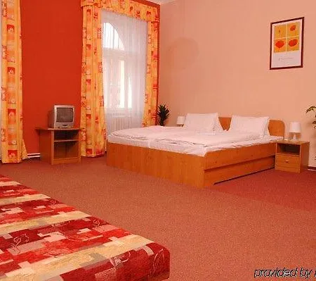 Bell Hotel